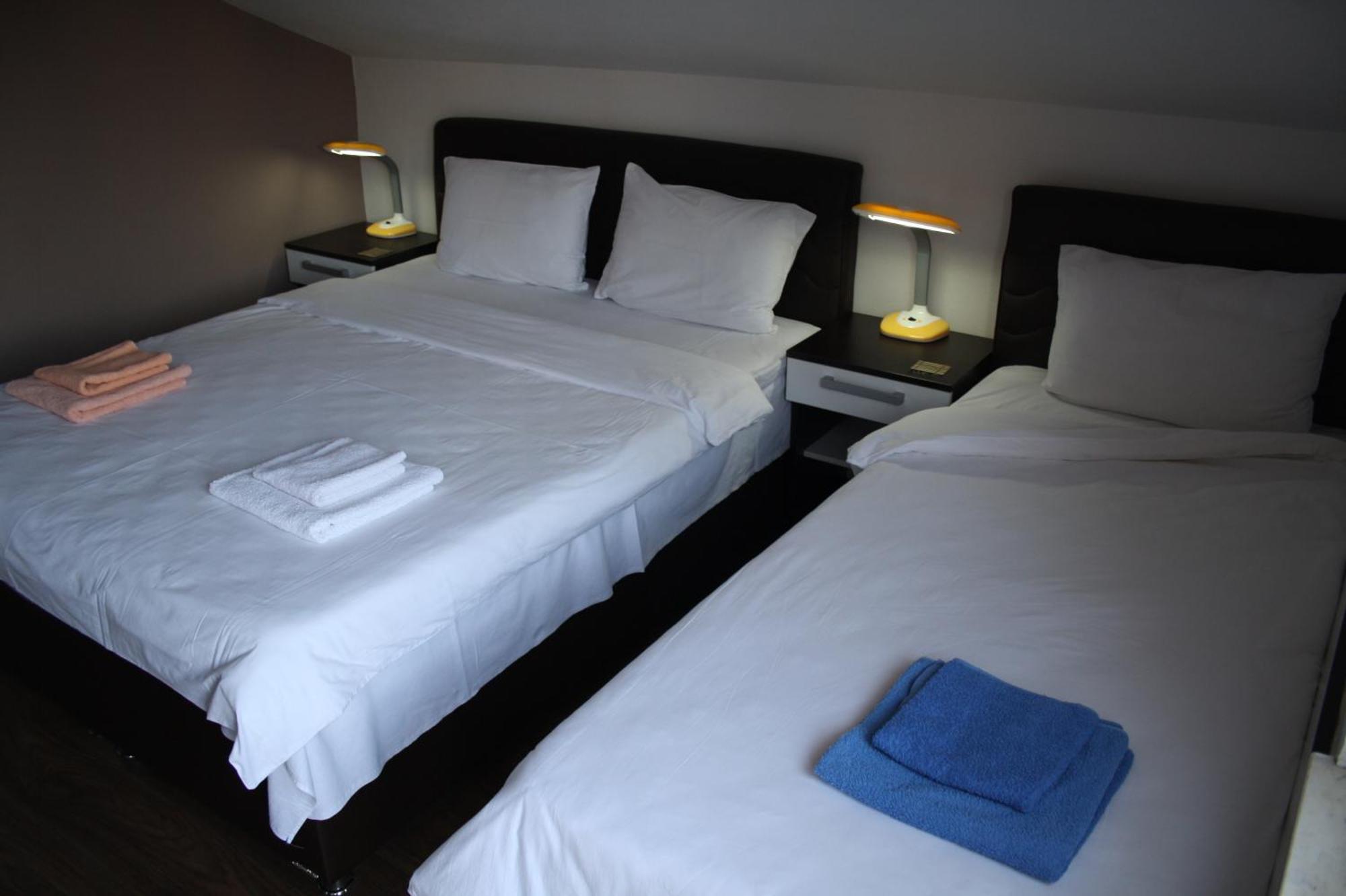 Guesthouse Stari Grad Мостар Стая снимка