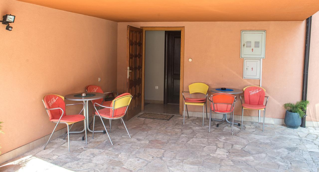 Guesthouse Stari Grad Мостар Екстериор снимка