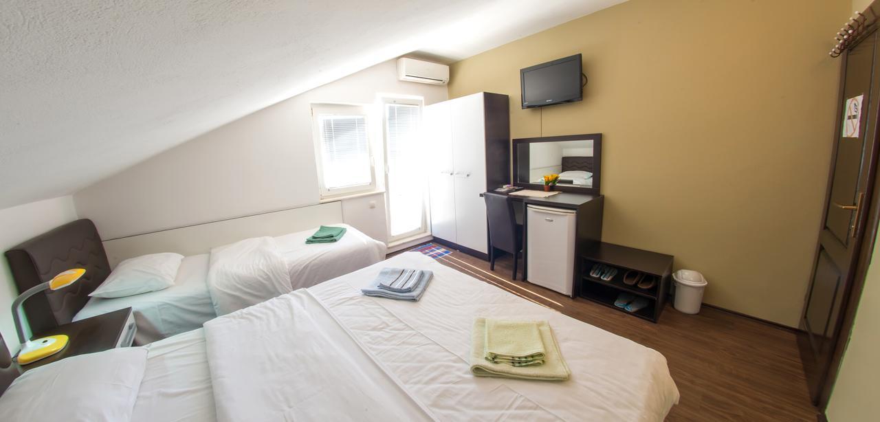 Guesthouse Stari Grad Мостар Екстериор снимка
