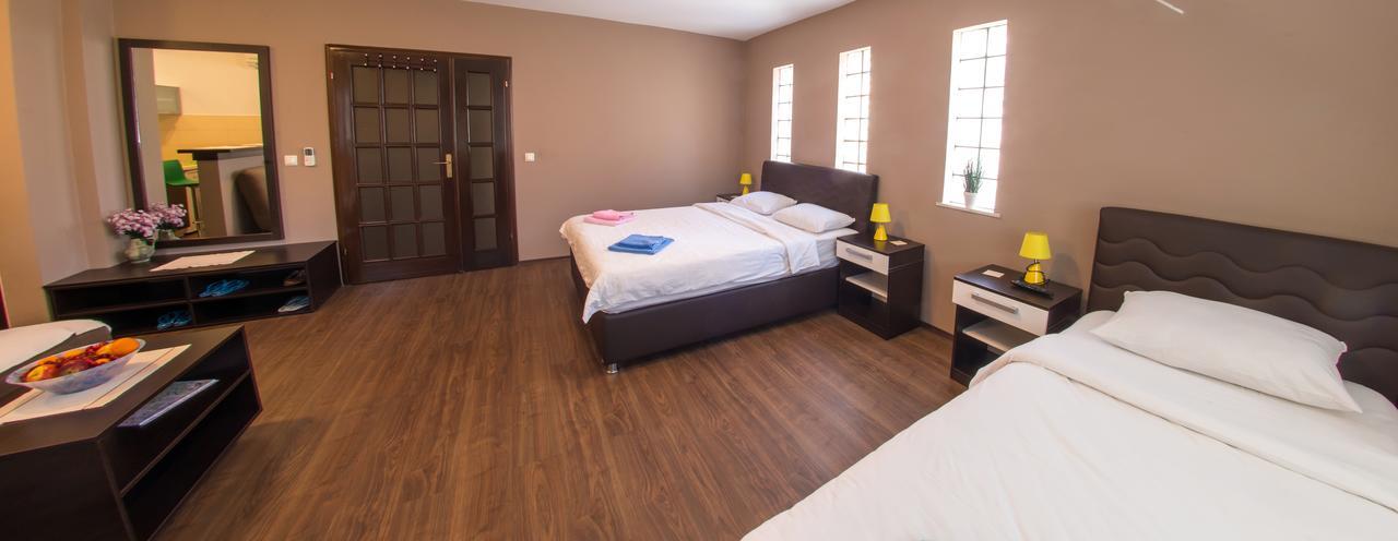 Guesthouse Stari Grad Мостар Екстериор снимка