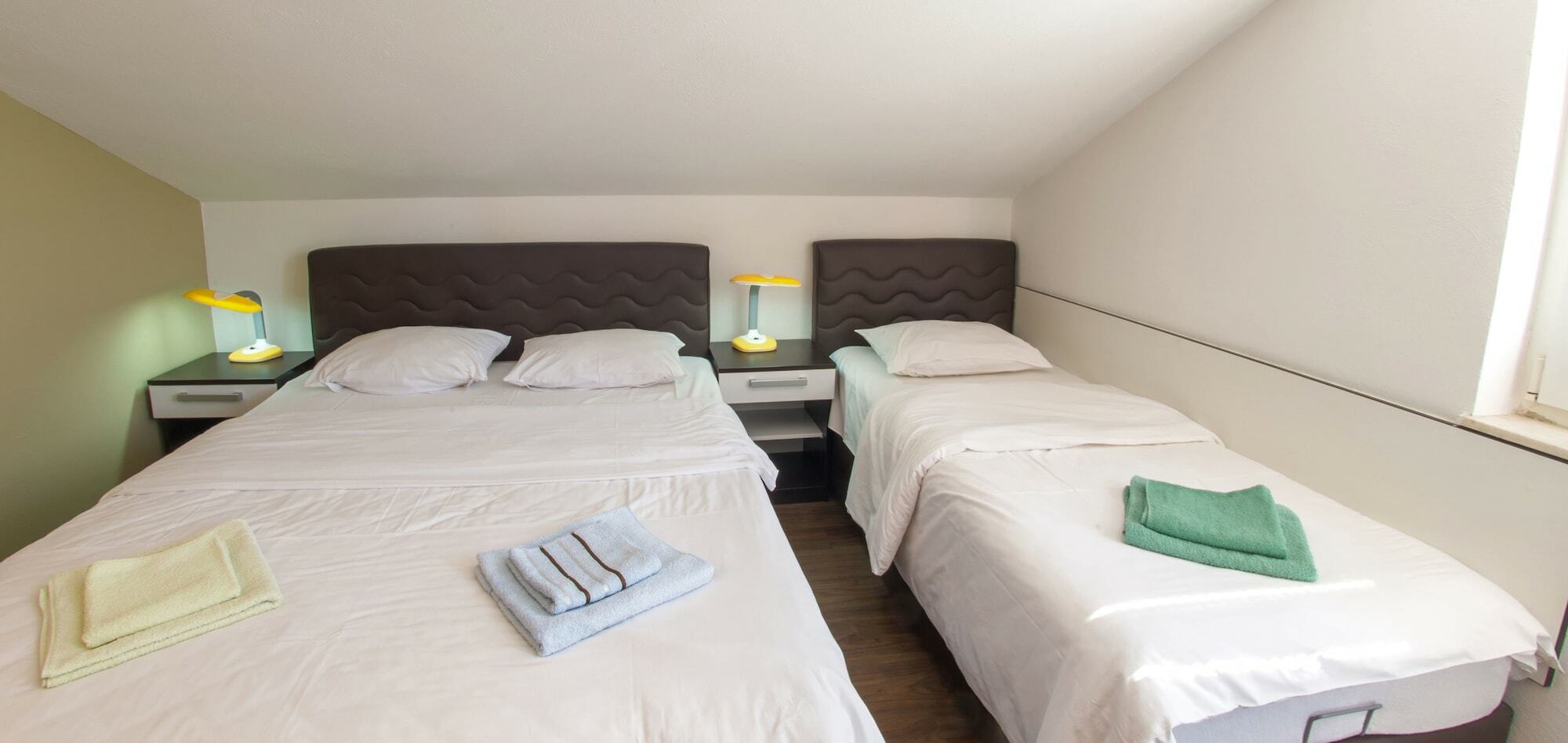 Guesthouse Stari Grad Мостар Екстериор снимка